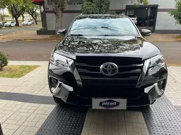 Toyota Hilux SW4