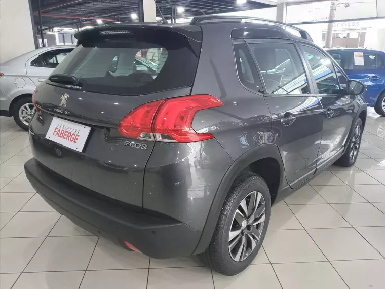 Peugeot 2008 Cinza 2