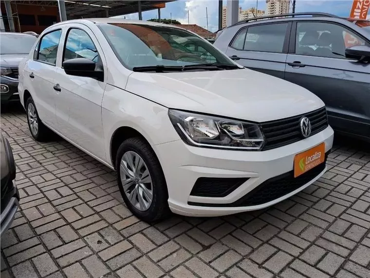 Volkswagen Voyage Branco 1