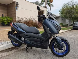 Xmax