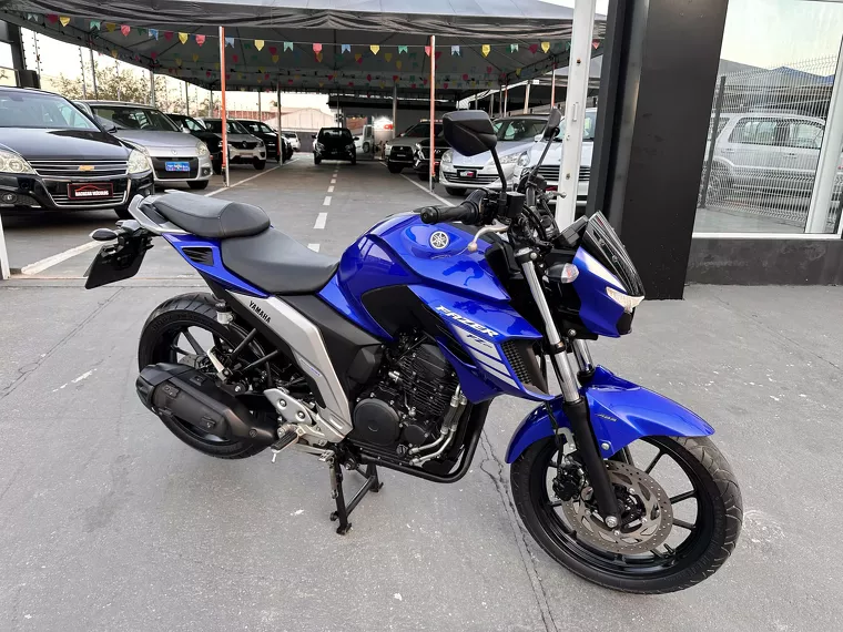 Yamaha Fazer 250 Azul 3