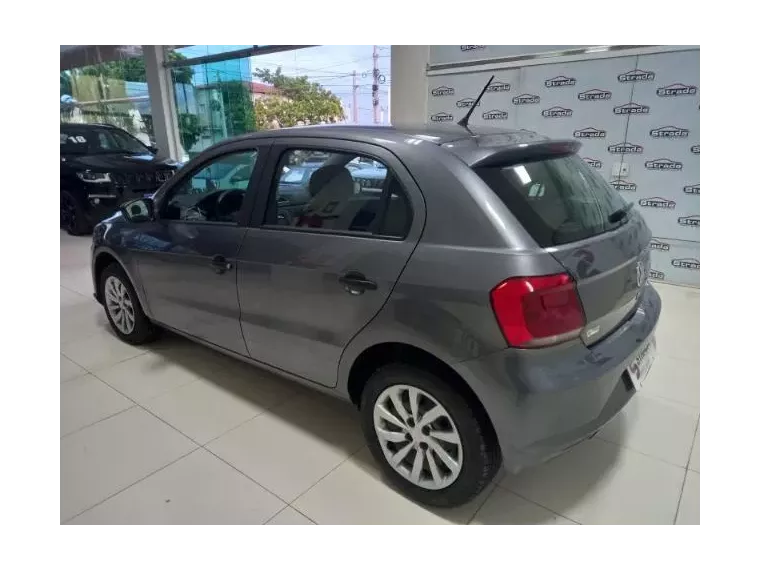 Volkswagen Gol Cinza 5