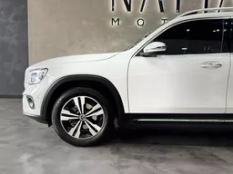 Mercedes-benz GLB 200