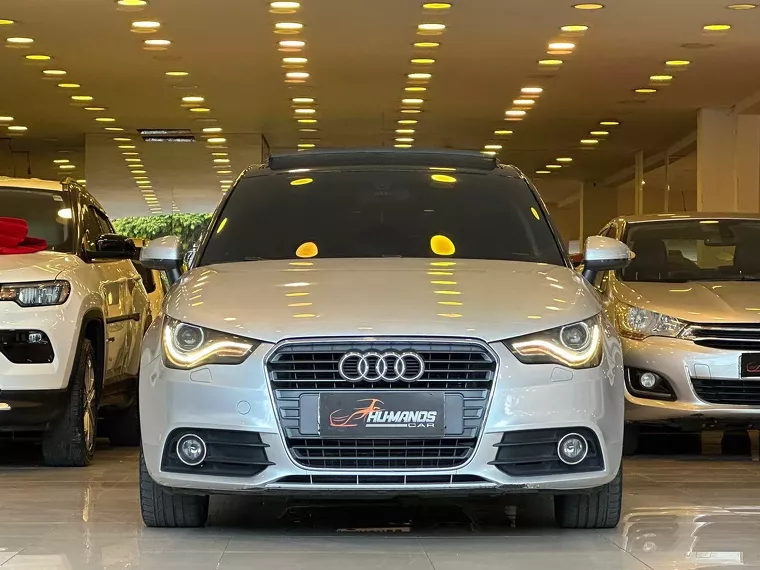 Audi A1 Prata 1