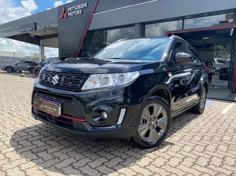 Suzuki Vitara Preto 26