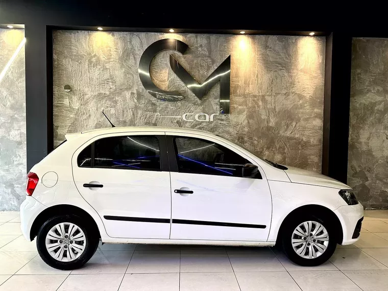 Volkswagen Gol Branco 8