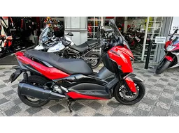 Xmax