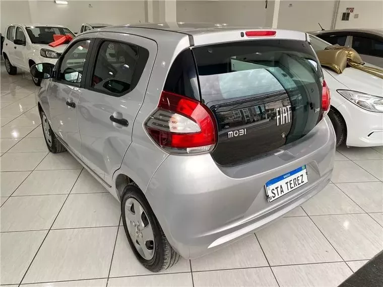 Fiat Mobi Prata 2