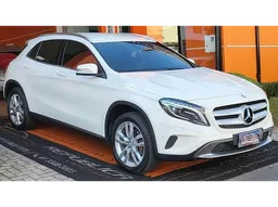 MERCEDES-BENZ GLA-200 a gasolina Usados e Novos - São José Dos