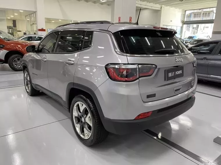 Jeep Compass Prata 10