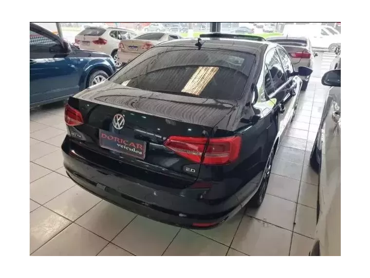 Volkswagen Jetta Preto 6