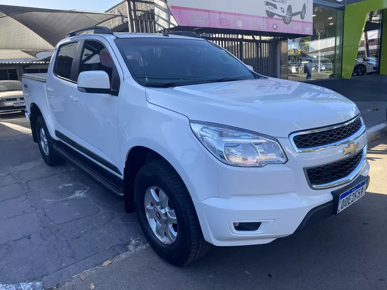 Chevrolet S10 Branco 28