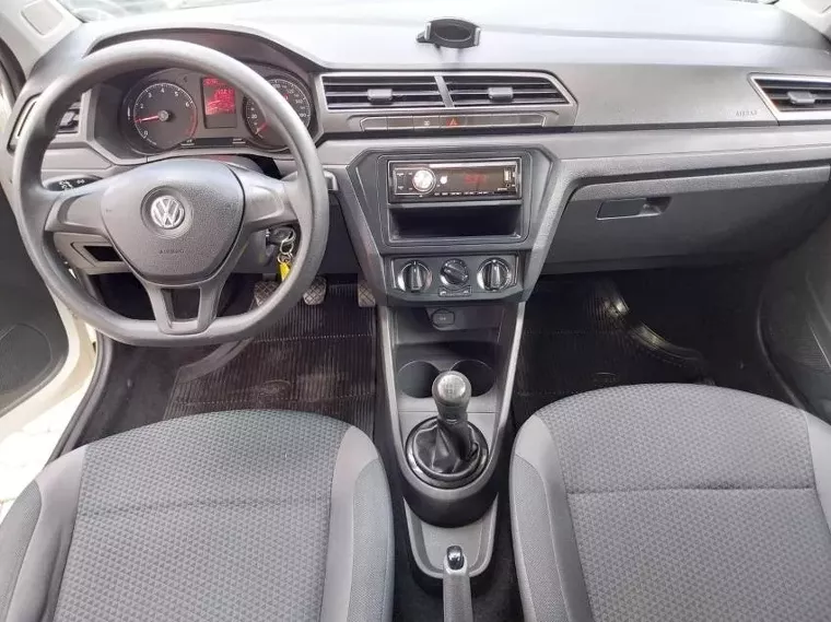 Volkswagen Gol Branco 8