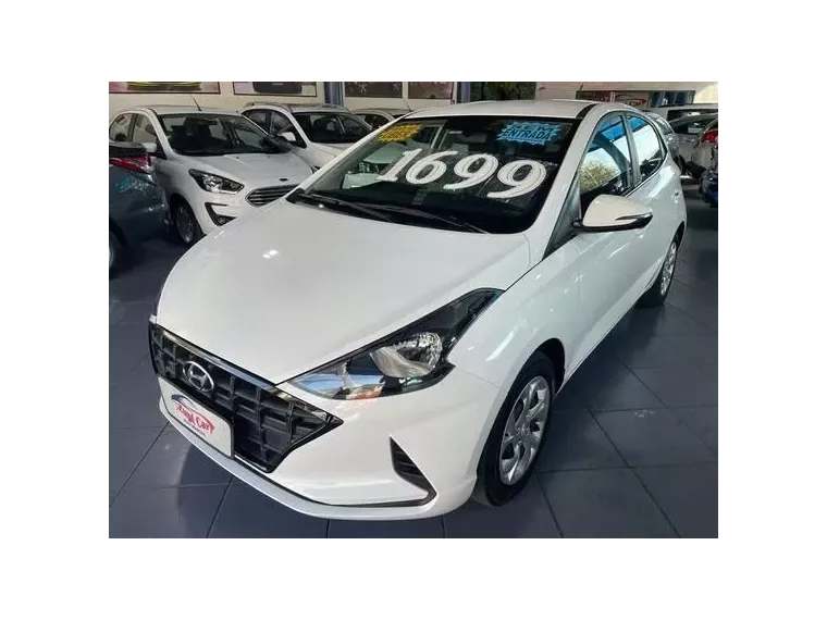 Hyundai HB20 Branco 13