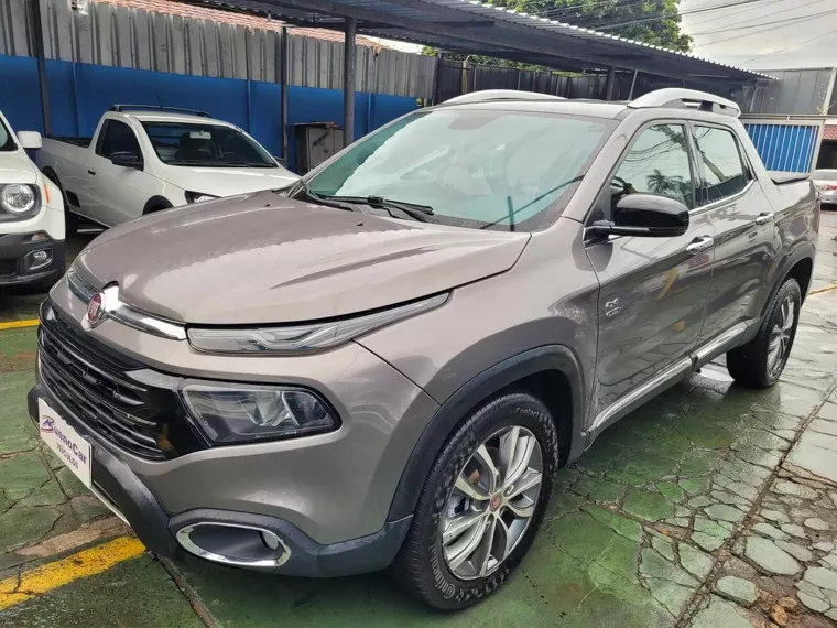 Fiat Toro Cinza 6