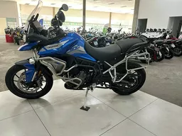 Triumph Tiger 900