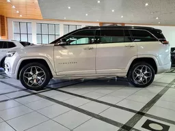 Jeep Commander