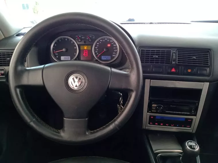 Volkswagen Golf Prata 13