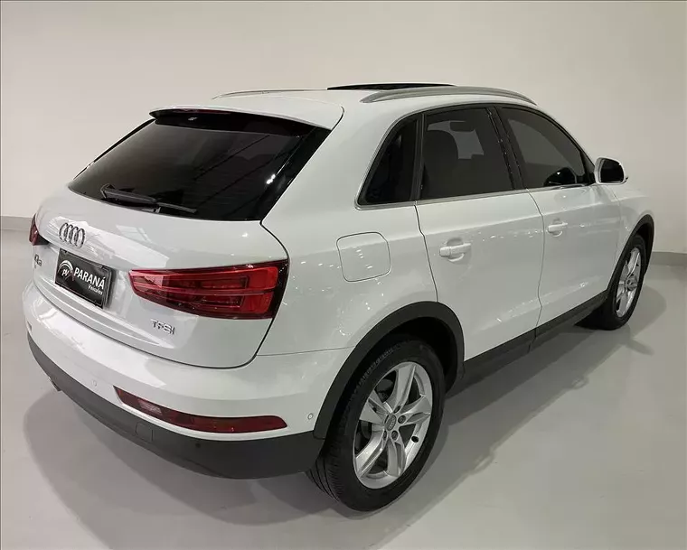 Audi Q3 Branco 11