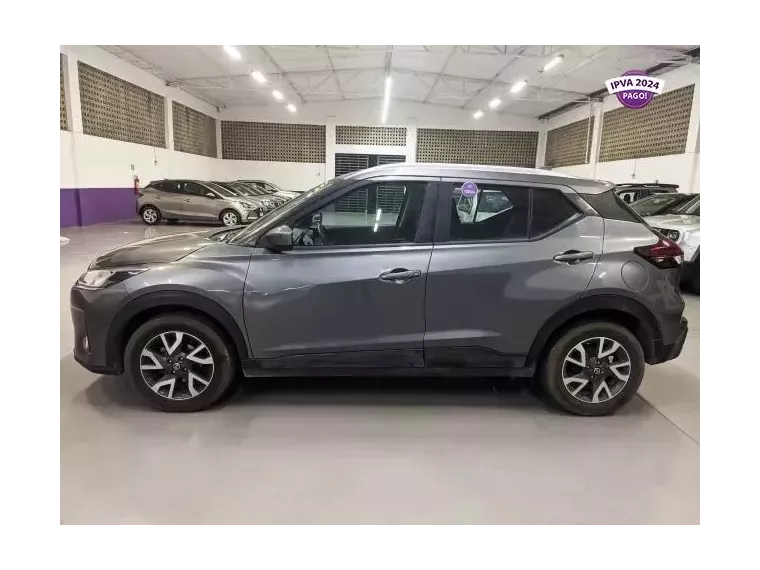 Nissan Kicks Cinza 5