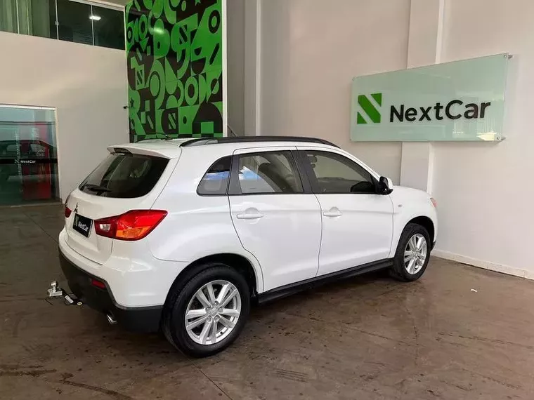 Mitsubishi ASX Branco 8