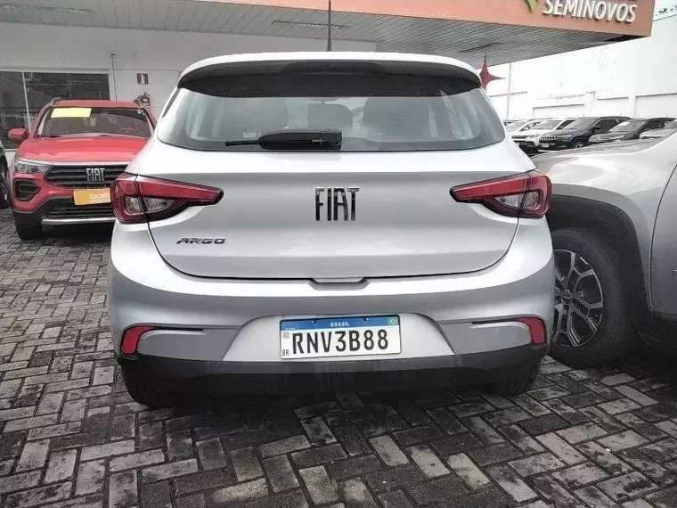 Fiat Argo Prata 2