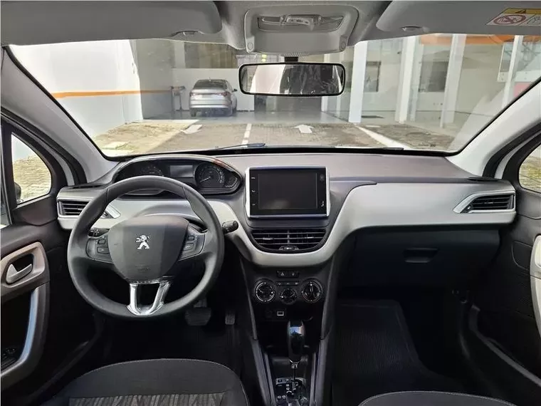 Peugeot 2008 Branco 6