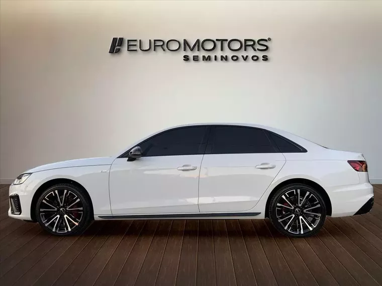 Audi A4 Branco 15