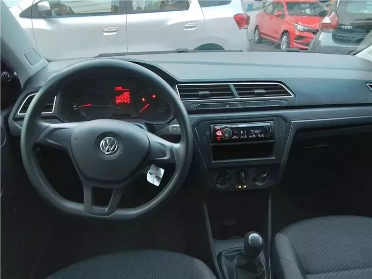 Volkswagen Voyage Prata 9