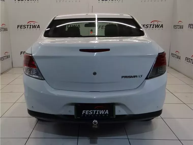 Chevrolet Prisma Branco 2