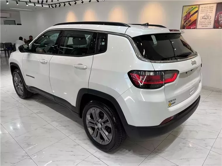 Jeep Compass Branco 13