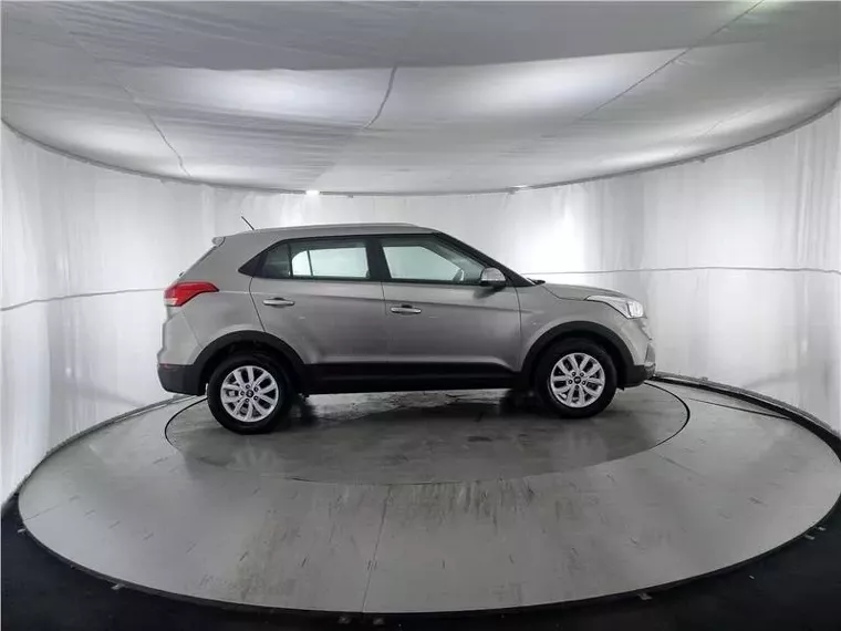 Hyundai Creta Prata 8