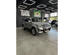 Toyota Hilux SW4