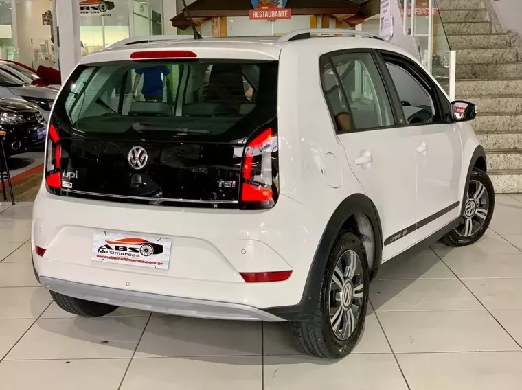 Volkswagen Cross UP Branco 9