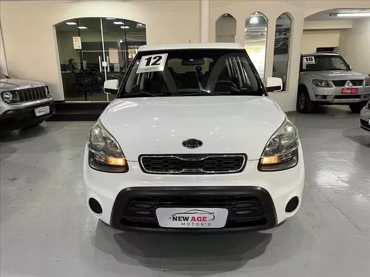 KIA Soul Branco 13