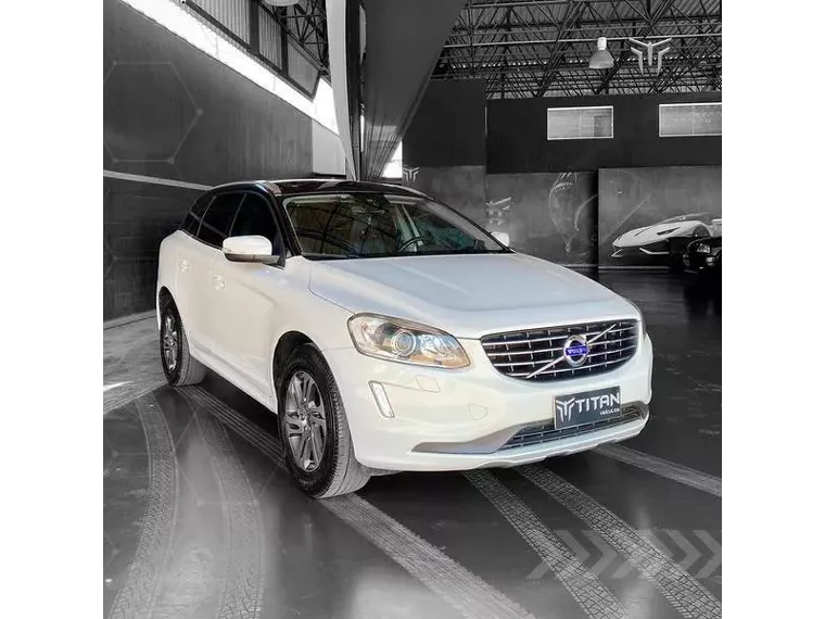 Volvo XC60 Branco 9