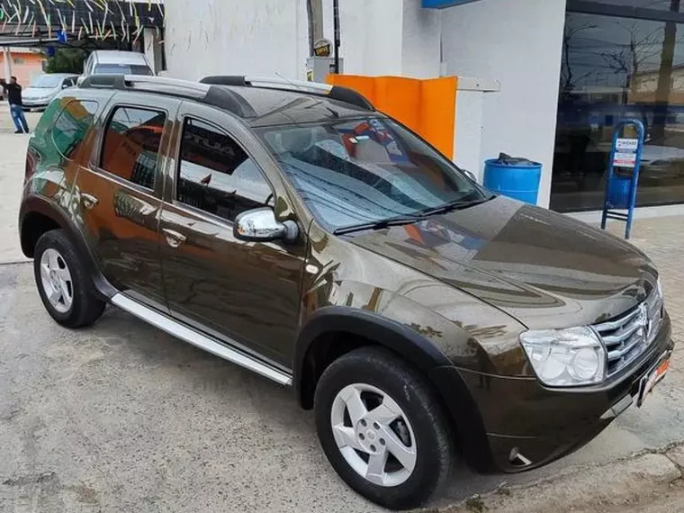 Renault Duster Verde 4