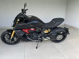 Diavel