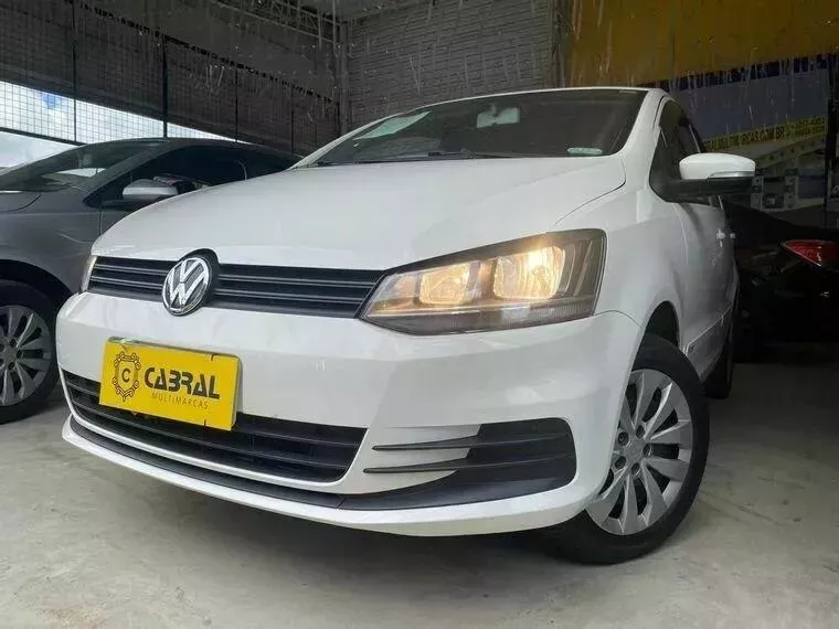 Volkswagen Fox Branco 8