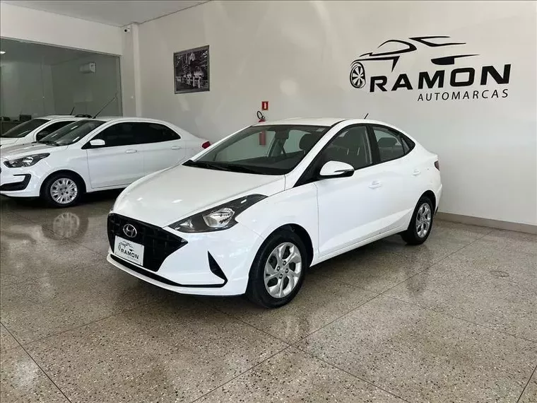 Hyundai HB20S Branco 5