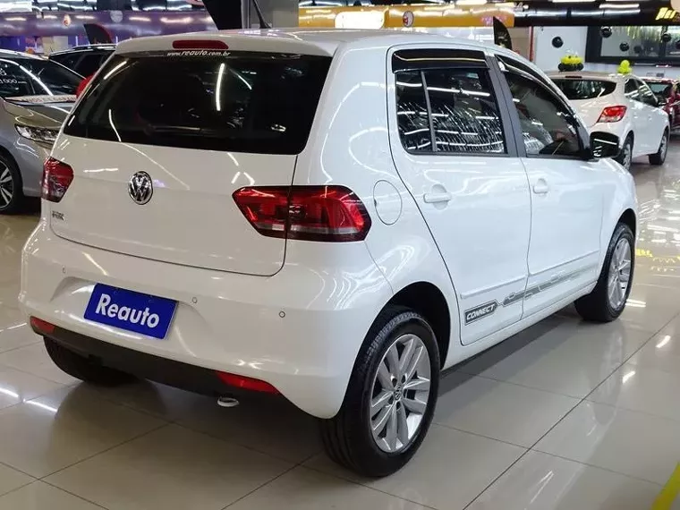 Volkswagen Fox Branco 5