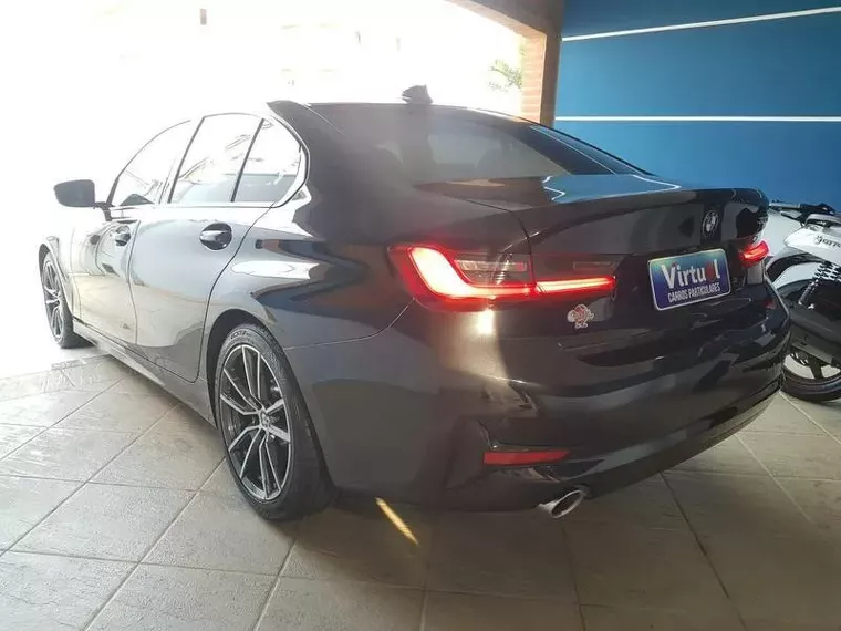 BMW 330i Preto 6