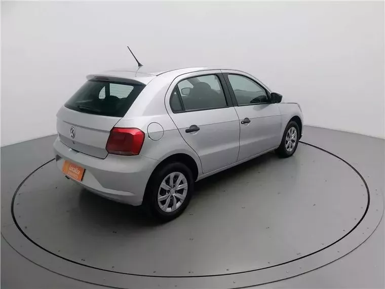 Volkswagen Gol Prata 10