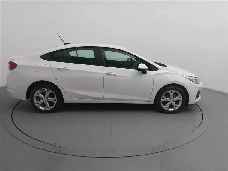 Chevrolet Cruze Branco 16