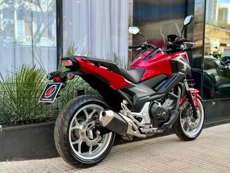 Honda NC Vermelho 4