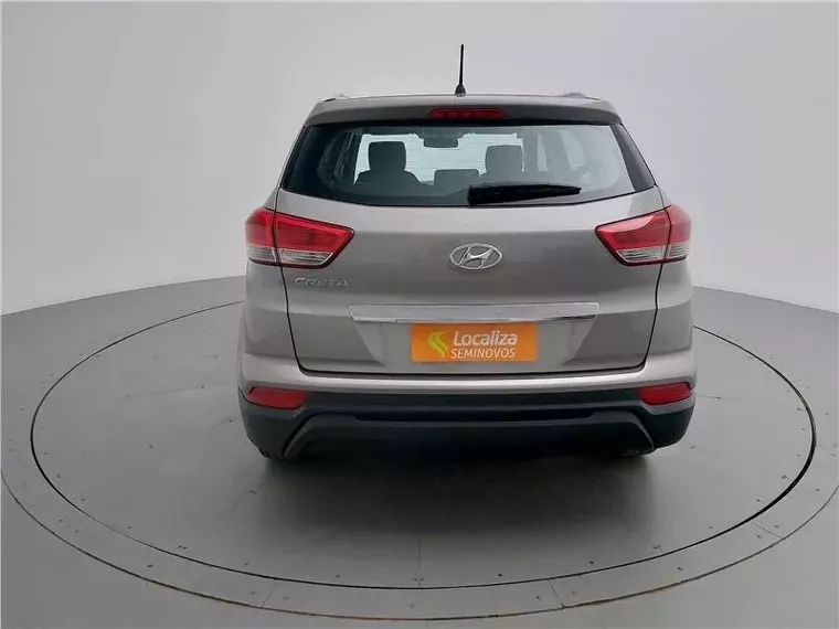 Hyundai Creta Prata 6