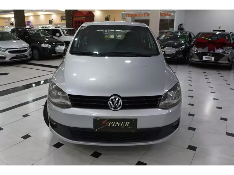 Volkswagen Fox Prata 24