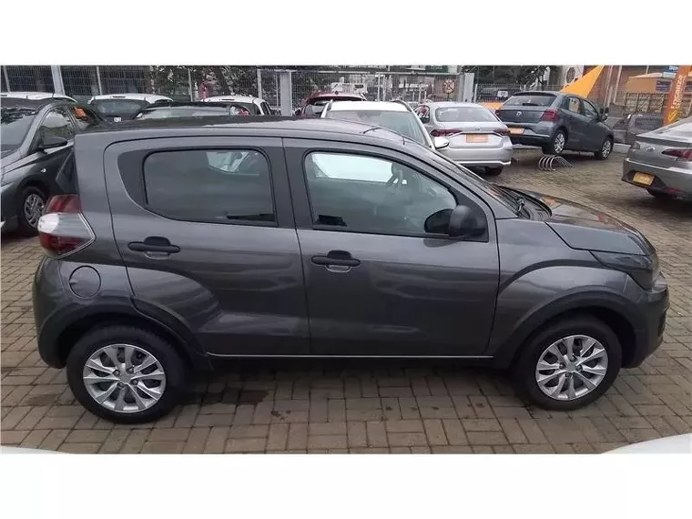 Fiat Mobi Prata 8