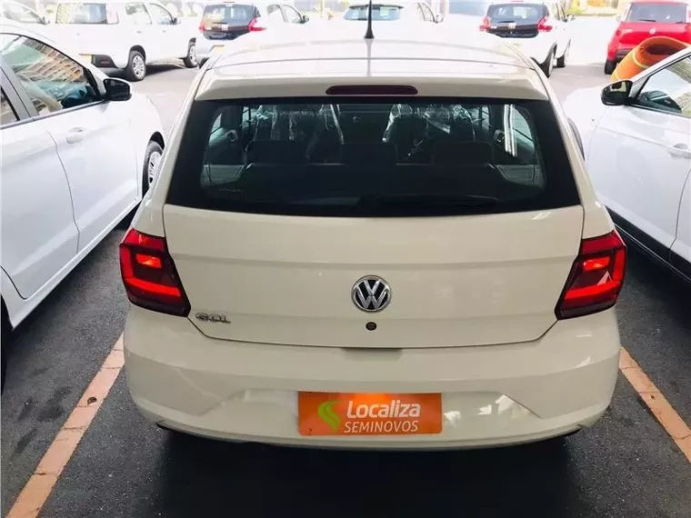 Volkswagen Gol Branco 5