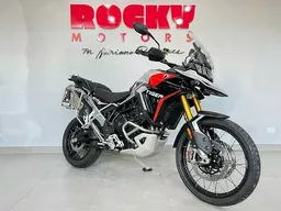 Tiger 900